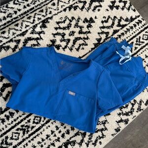 Figs Royal blue scrub set xxs
